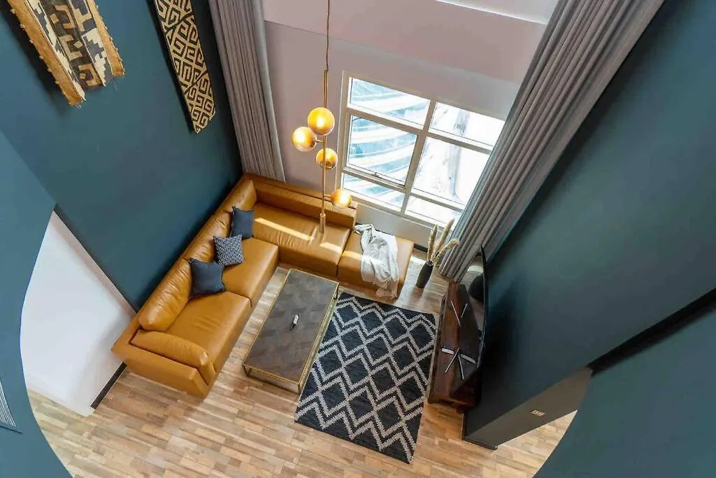 Unique 3Br Duplex Apartment With Marina Views Dubai